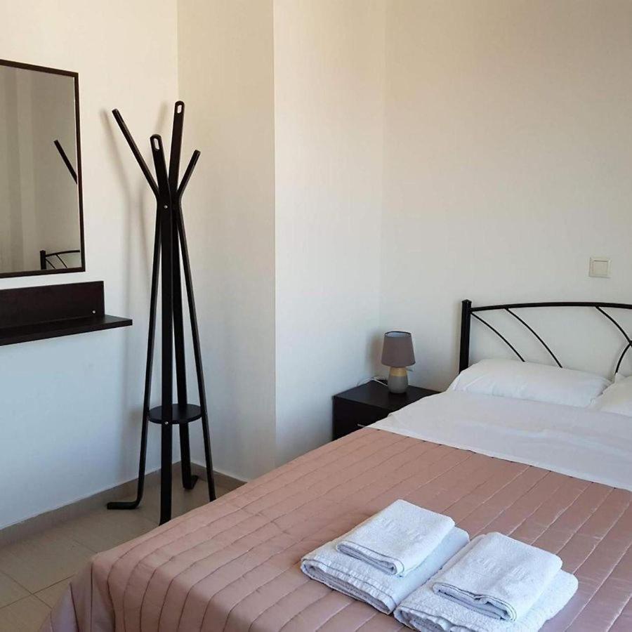 Iriana'S Apartments In Center La Canea Esterno foto